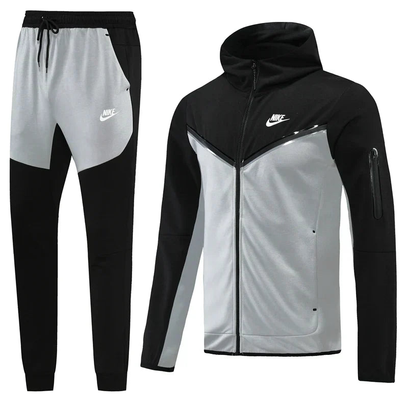 Conjunto Nike Tech Fleece Preto/Cinza